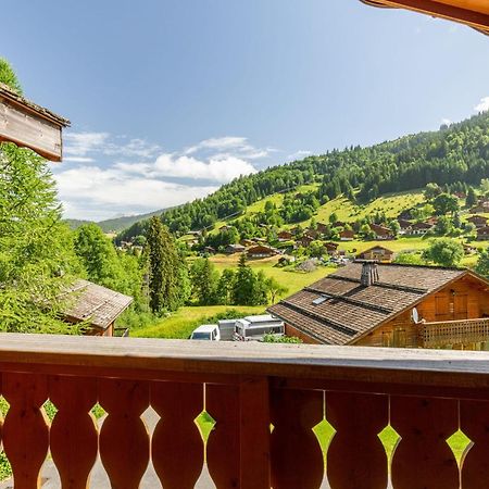 Quiet Apartment Near The Slopes ลาคลูซาซ์ ภายนอก รูปภาพ